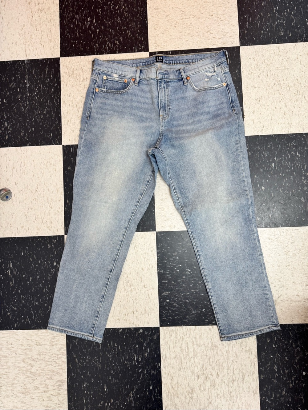 GAP Light Wash Straight Women’s Jeans